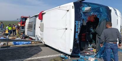 Manisa'da Katliam Gibi Kaza 11 Kişi Öldü, Onlarca Kişi Yaralandı